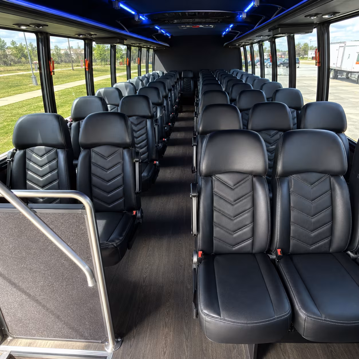 brewery tour buses around the greater waltham craft beer scene