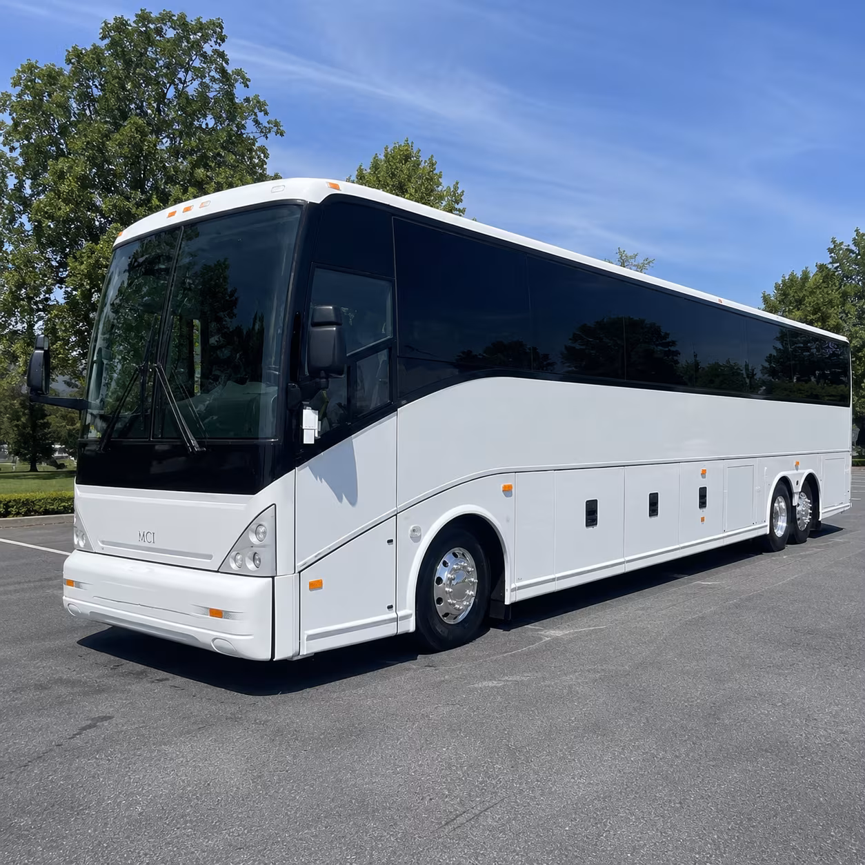 bus rentals to revolution soccer hockey east and college sporting events near waltham