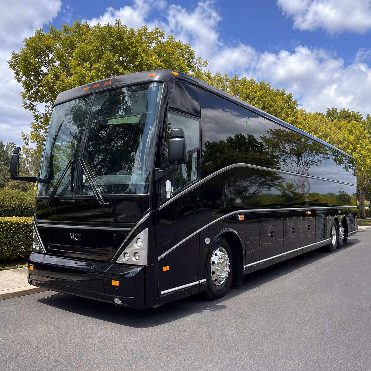 charter bus rentals for federal agencies along the route 128 corridor
