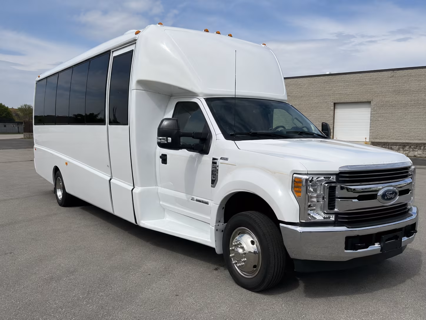 charter buses for boston museum field trips from waltham schools
