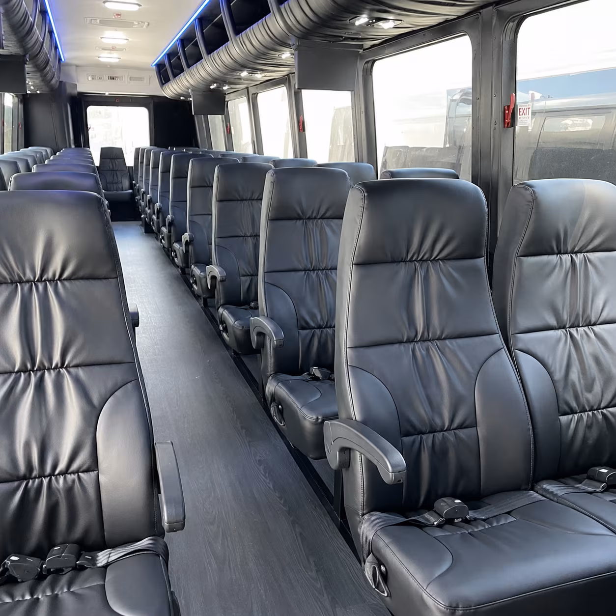 minibus rentals for corporate wine outings and team events near waltham