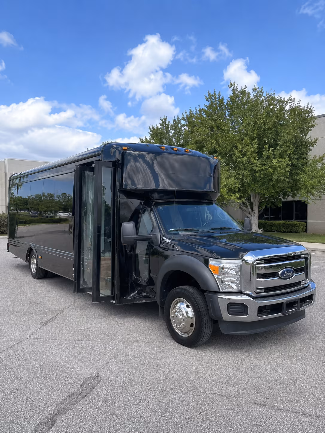 party bus rentals in waltham for the perfect prom night