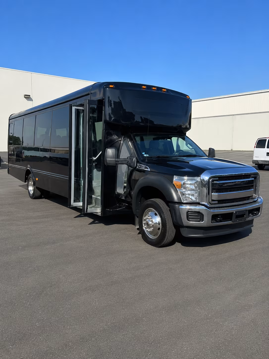 party buses and charter buses to td garden for celtics and bruins games