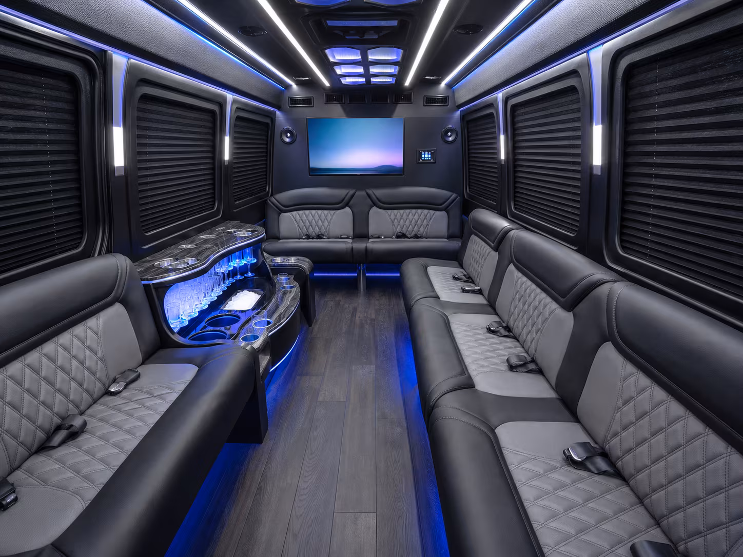 waltham 18 passenger party bus