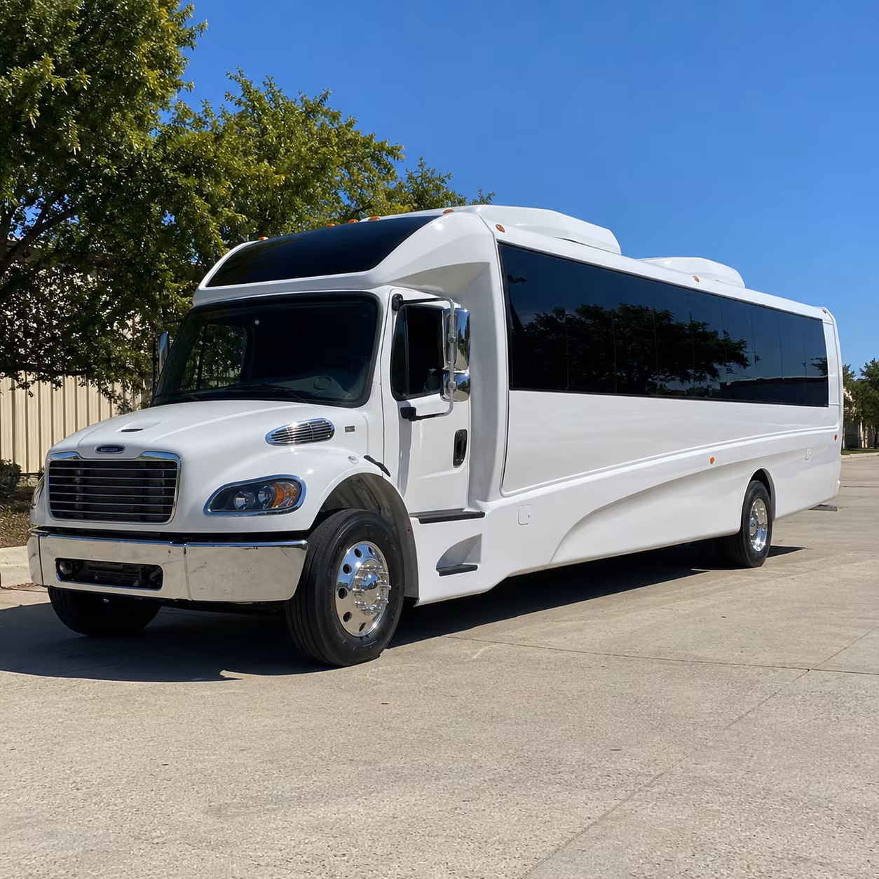 waltham 20 passenger minibus