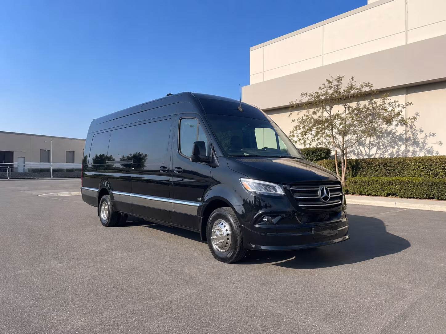 waltham sprinter limousine